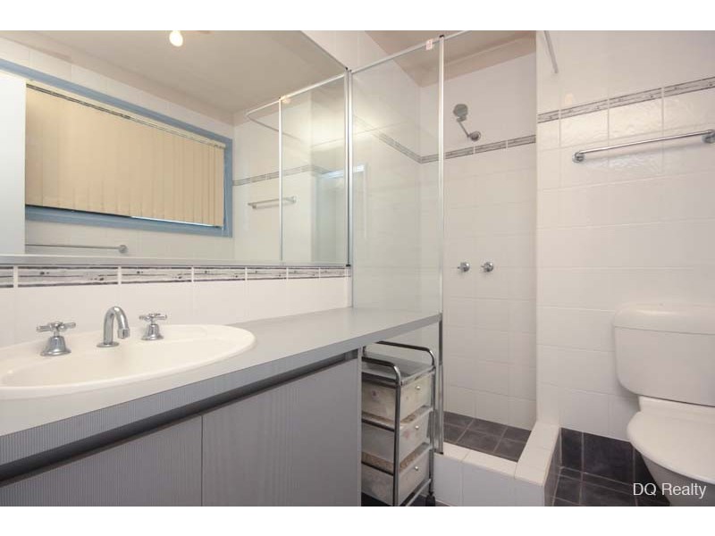 2/2C Blackdoune Way, Westminster WA 6061