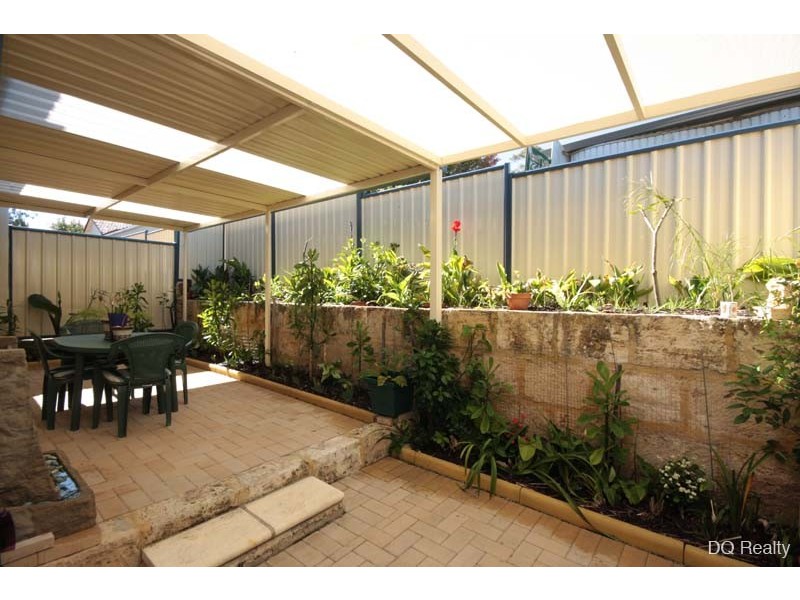 2/2C Blackdoune Way, Westminster WA 6061