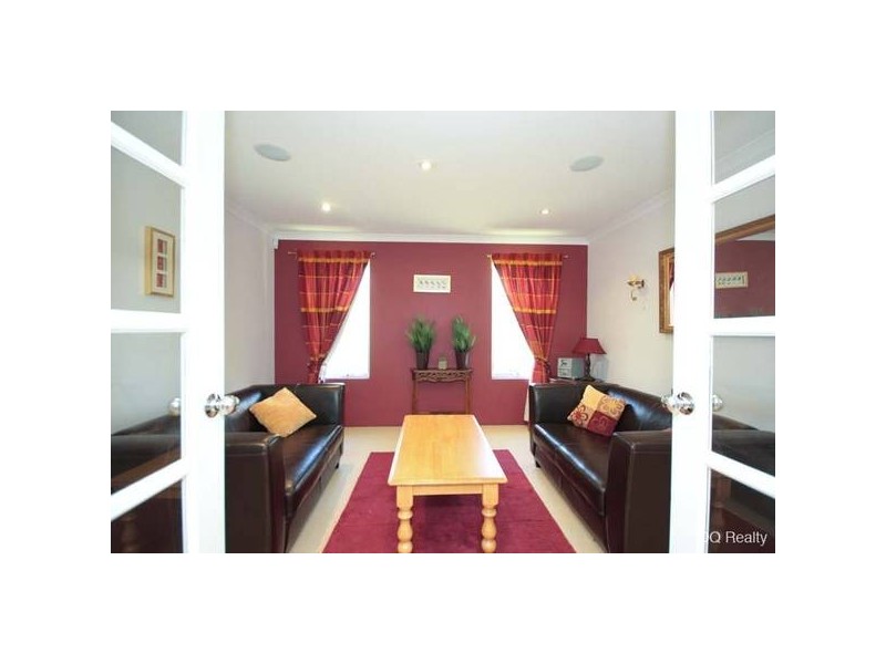 18 Alvarez Parkway, Tapping WA 6065