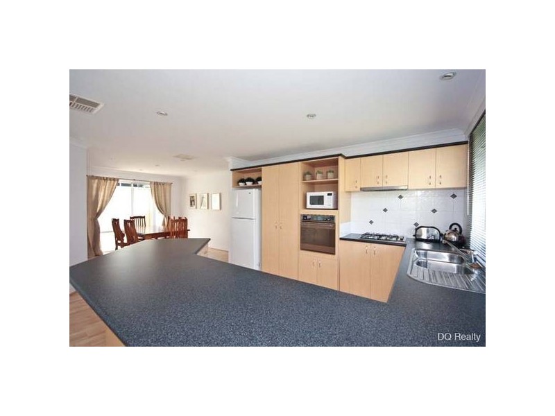 18 Alvarez Parkway, Tapping WA 6065