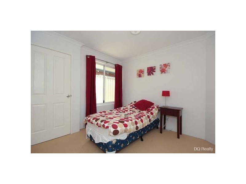 18 Alvarez Parkway, Tapping WA 6065