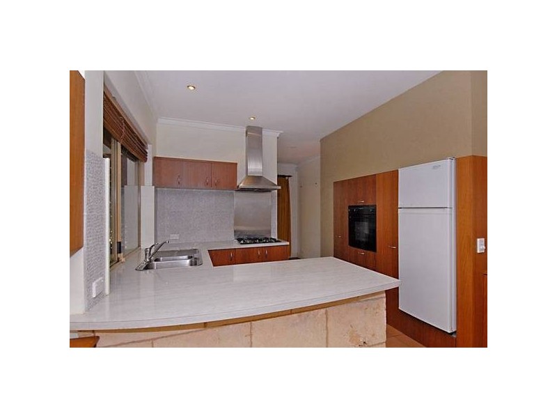 9 Lakehill Gardens, Edgewater WA 6027