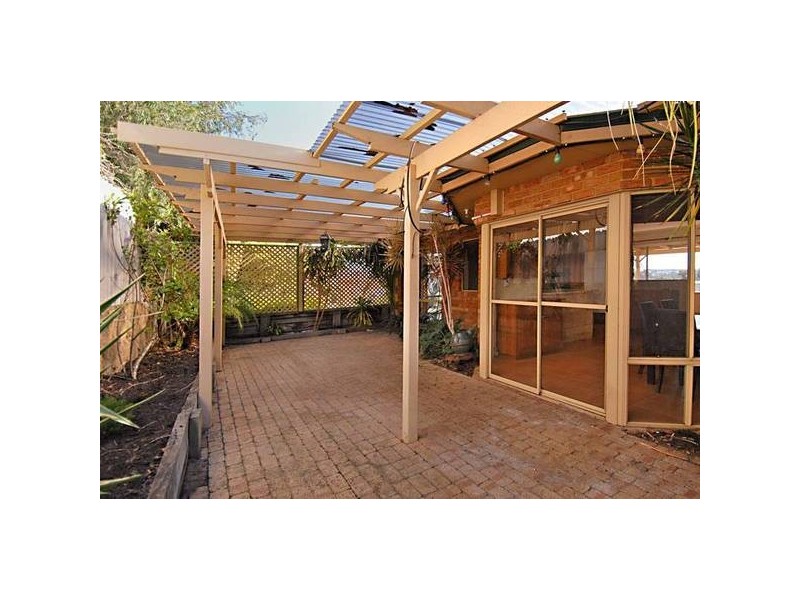 9 Lakehill Gardens, Edgewater WA 6027