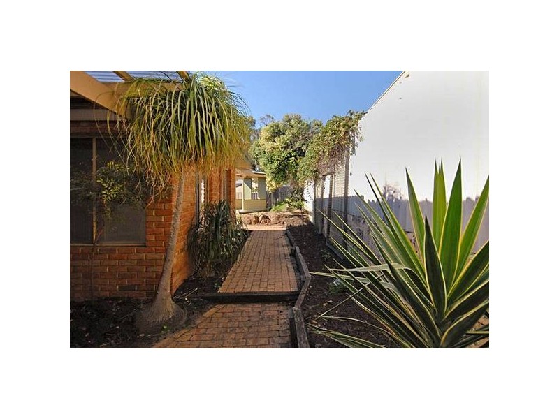 9 Lakehill Gardens, Edgewater WA 6027