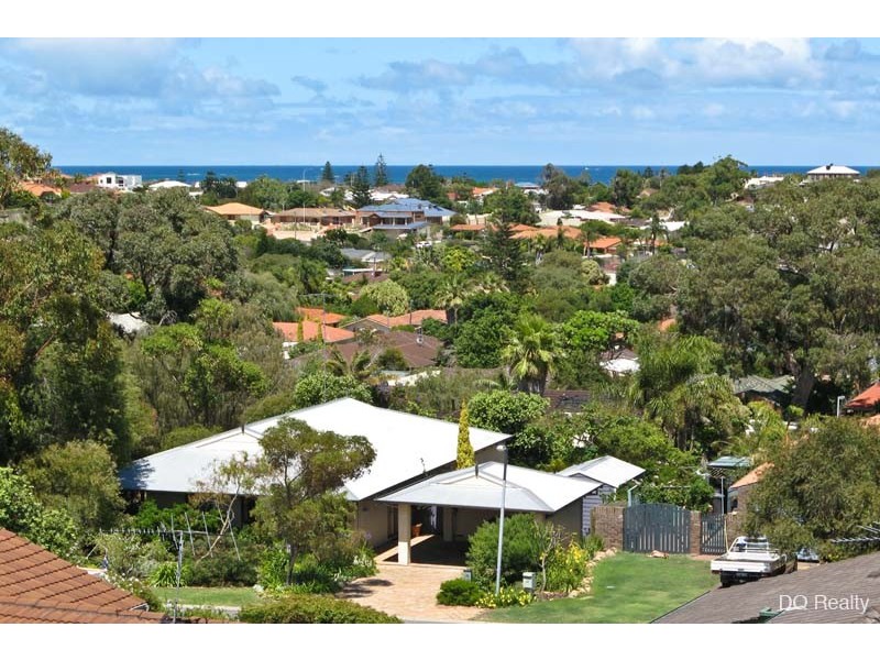 8 Volute Place, Mullaloo WA 6027
