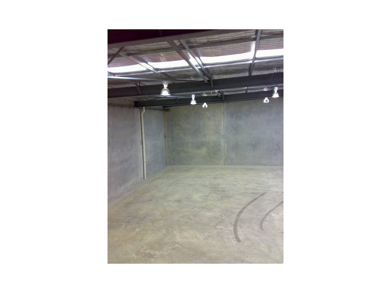 65 Discovery Drive, Bibra Lake WA 6163