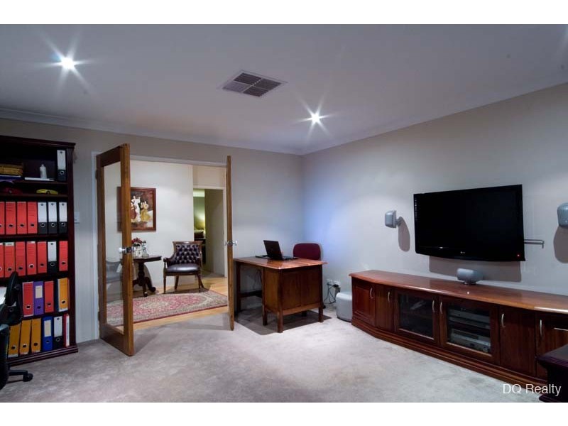 17 Dublin Road, Darch WA 6065