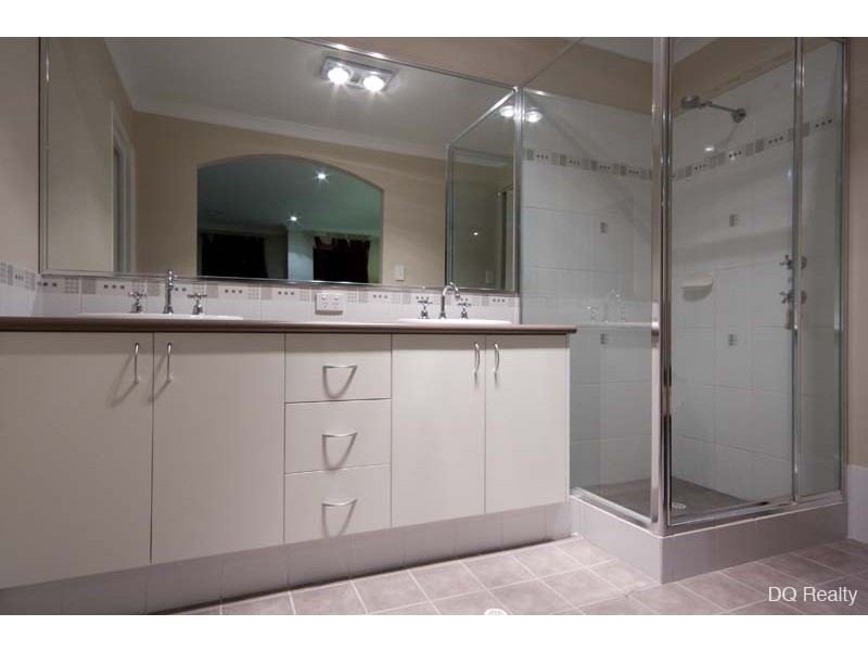 17 Dublin Road, Darch WA 6065