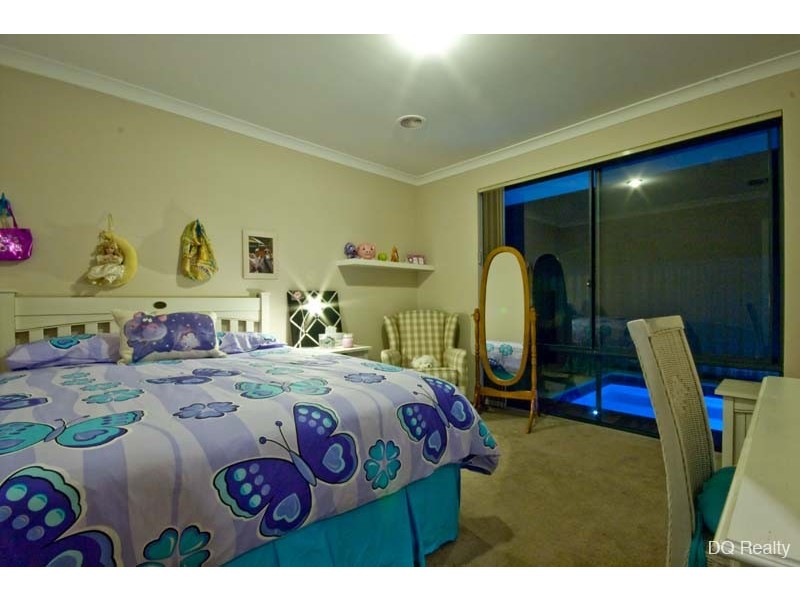 17 Dublin Road, Darch WA 6065