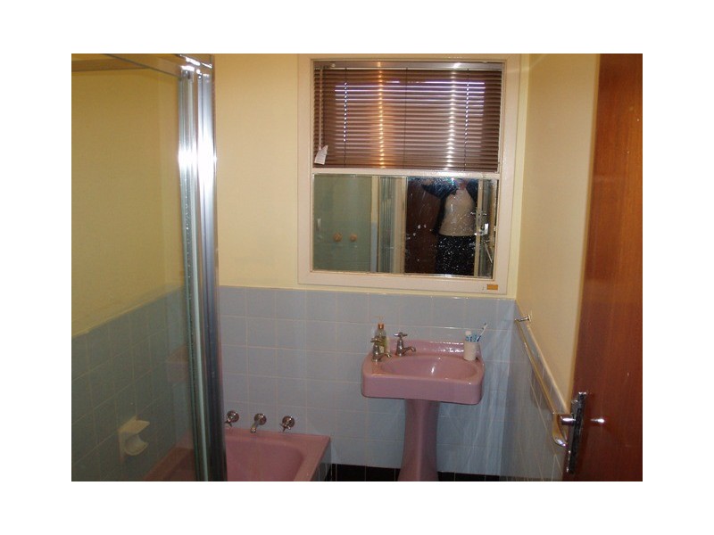 33B Tontave Road, Westminster WA 6061