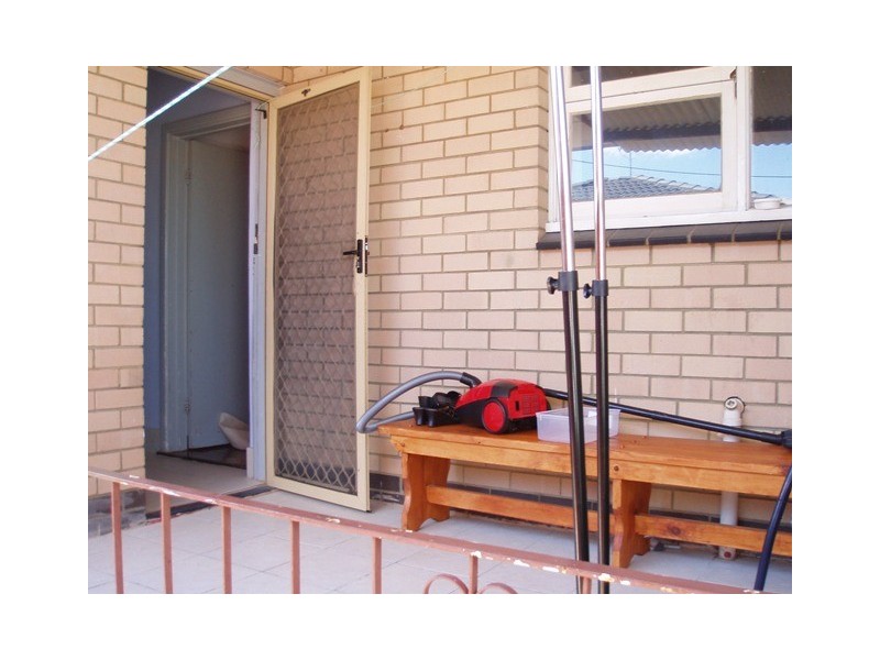 33B Tontave Road, Westminster WA 6061