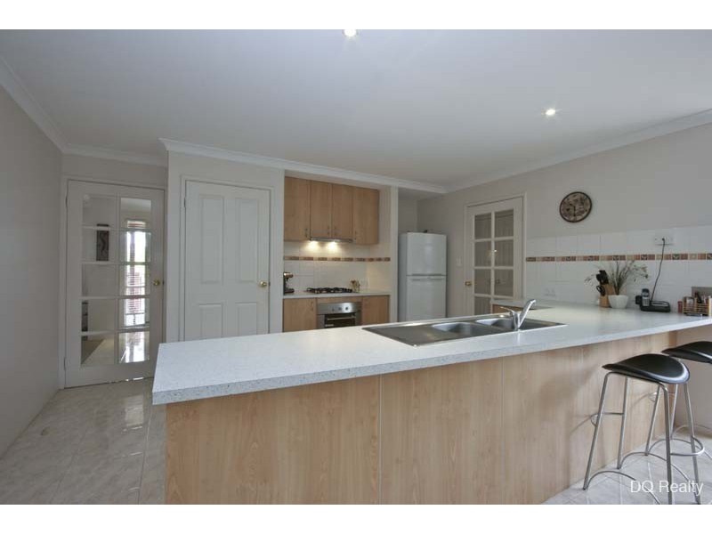 16 Alvarez Parkway, Tapping WA 6065