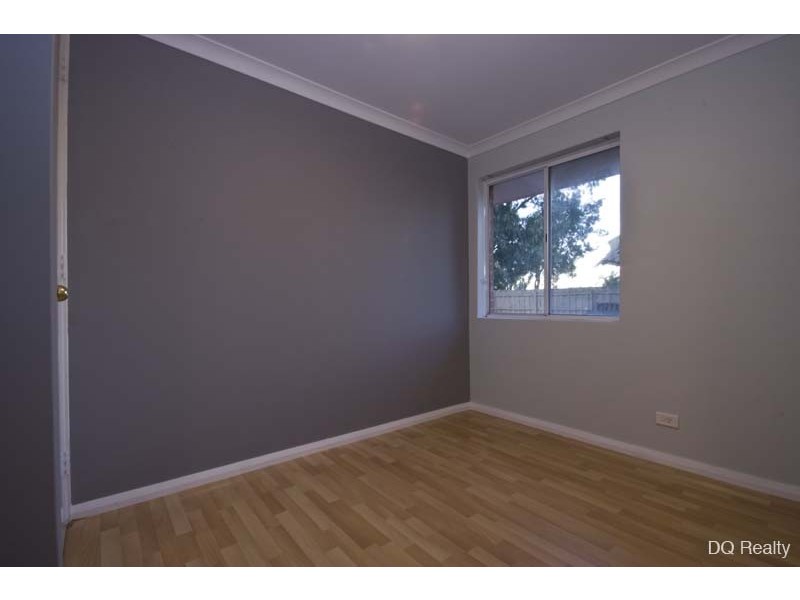 14 Winchester Place, Ballajura WA 6066