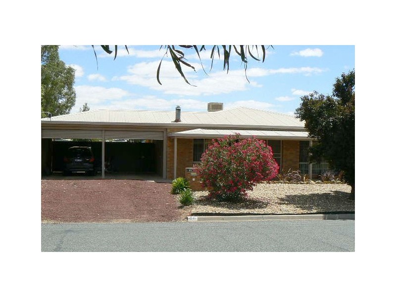 68 Elizabeth Street, Echuca VIC 3564