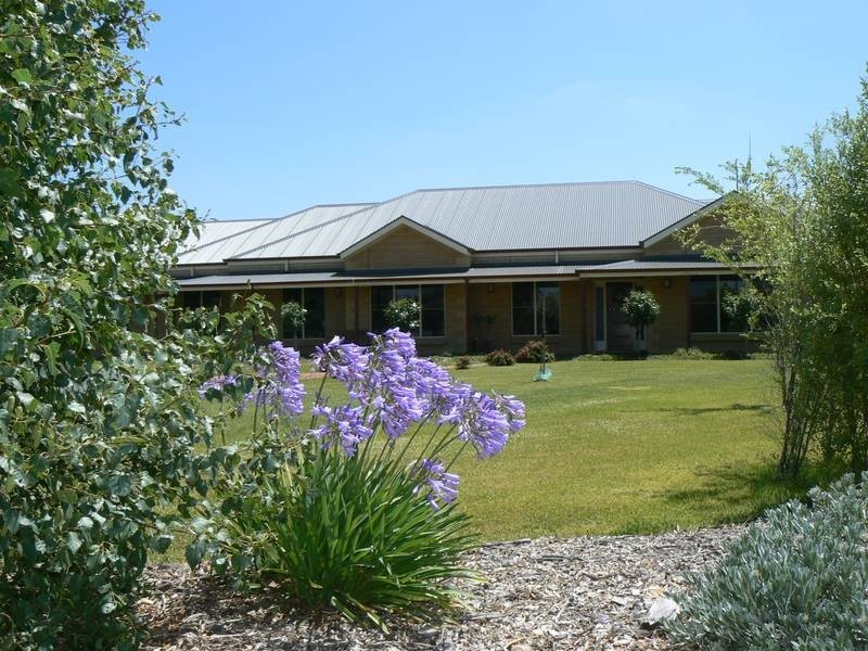 2 Ainsley Court, Echuca VIC 3564
