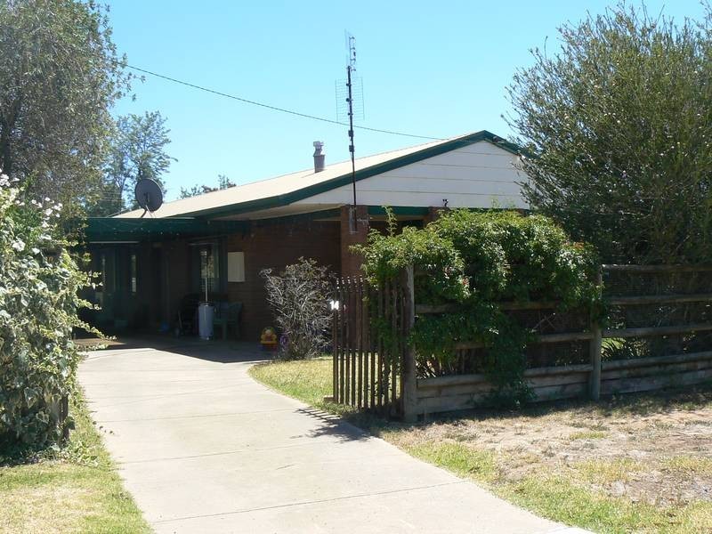 14 Maiden Street, Moama NSW 2731