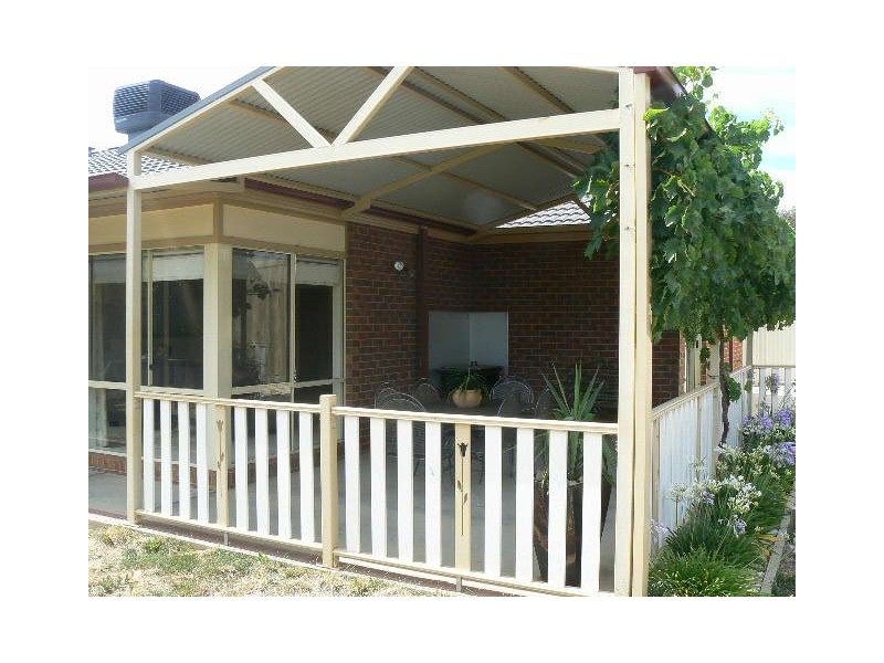 14 Orkney Crt, Moama NSW 2731