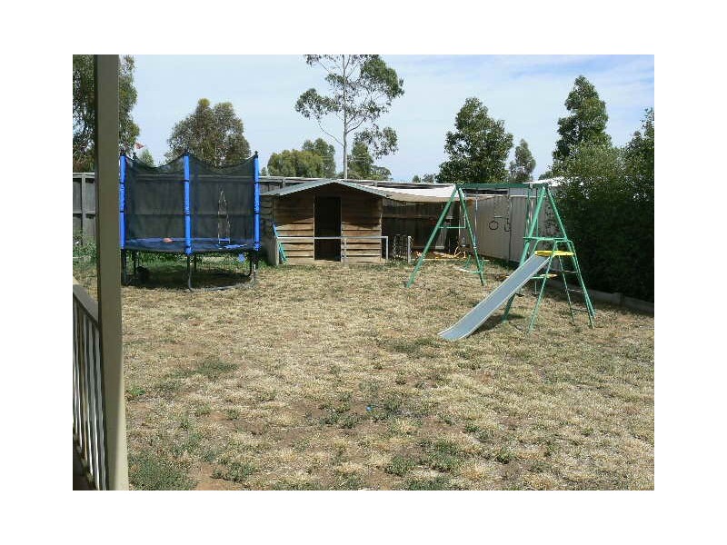 14 Orkney Crt, Moama NSW 2731