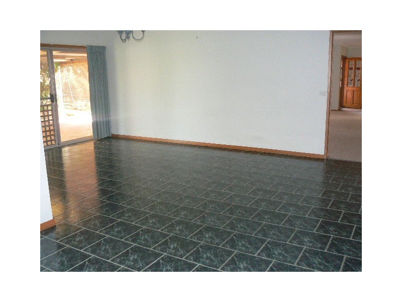 11 Murrumbidgee Dve, Echuca VIC 3564