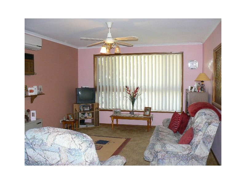 16 Hillview Avenue, Moama NSW 2731