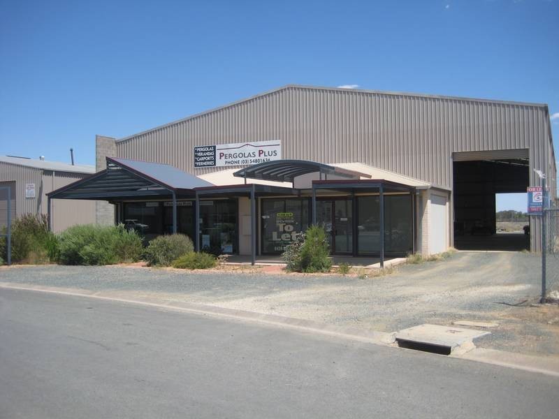 1 & 2 Matong Road, Echuca VIC 3564