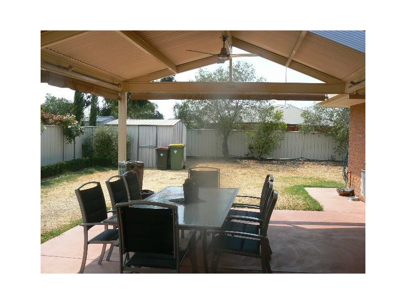 56 Bowen Street, Echuca VIC 3564