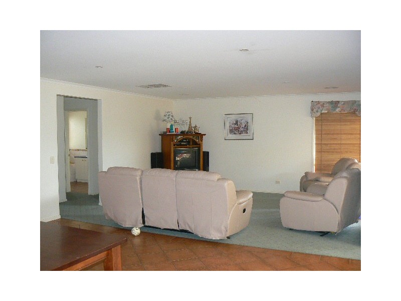 141 Campaspe Esplanade, Echuca VIC 3564