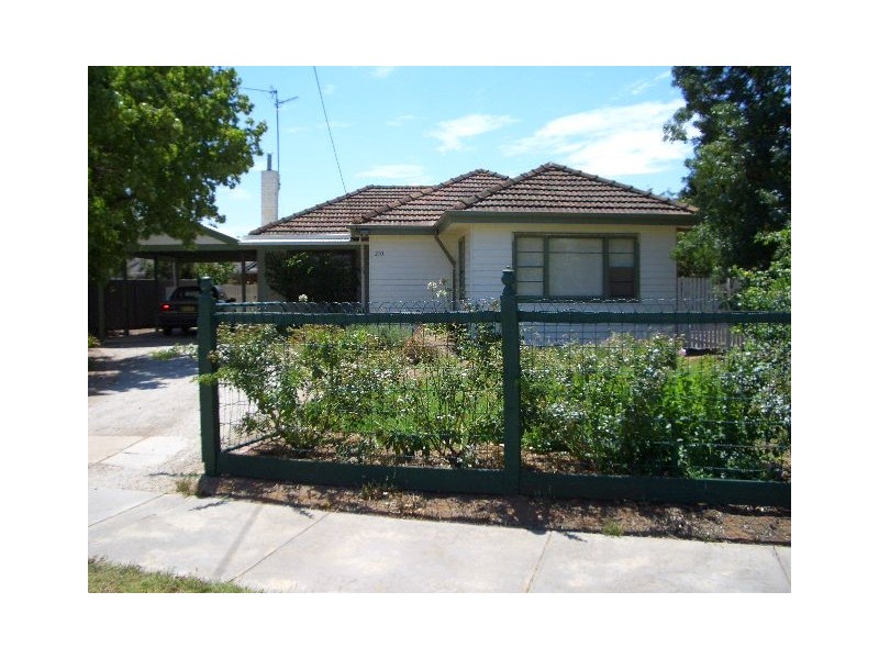 210 Leichardt Street, Echuca VIC 3564