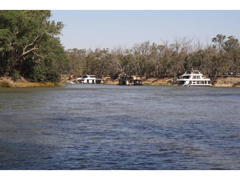 86 Wharparilla Dve, Echuca VIC 3564