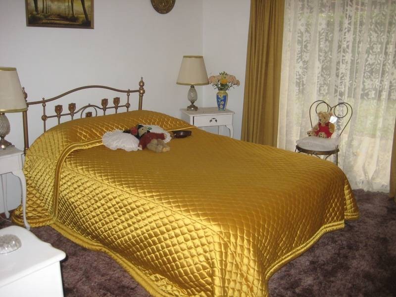 27 Crossen Street, Echuca VIC 3564