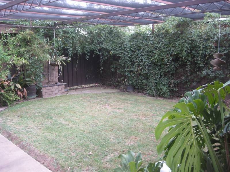 27 Crossen Street, Echuca VIC 3564