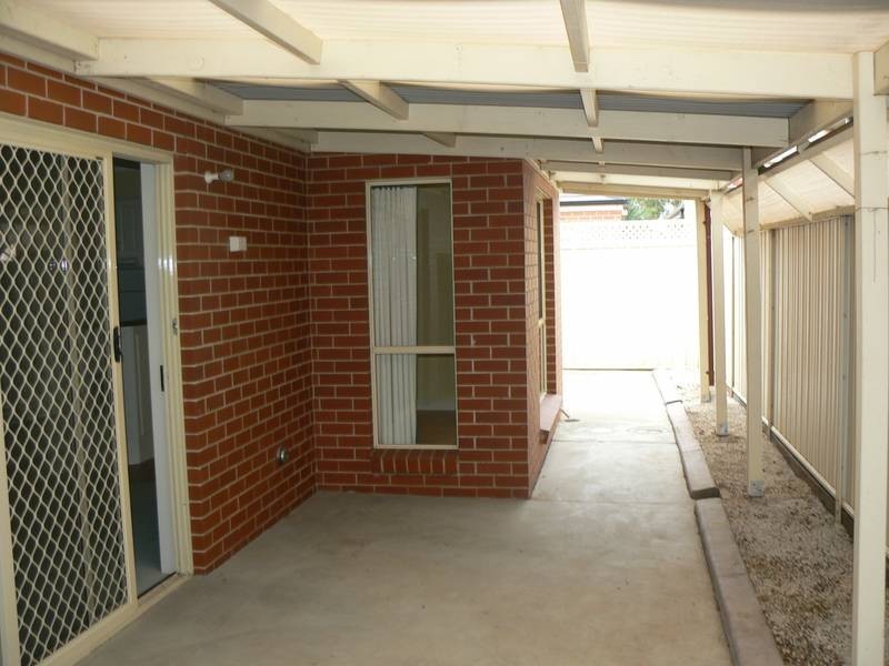 2/23 Hare Street, Echuca VIC 3564