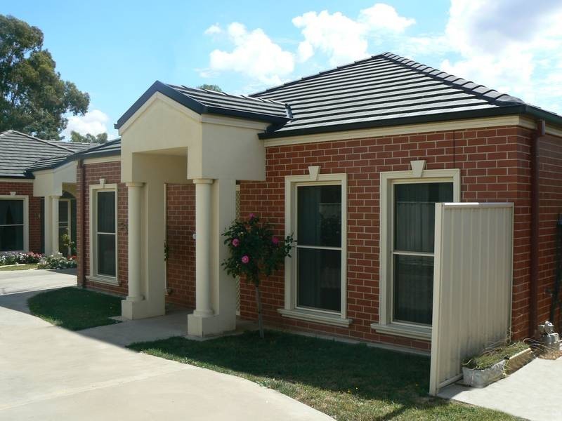 2/23 Hare Street, Echuca VIC 3564