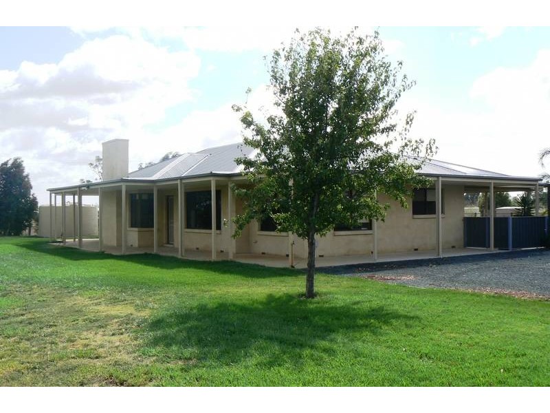 7668 Northern Highway, Echuca VIC 3564