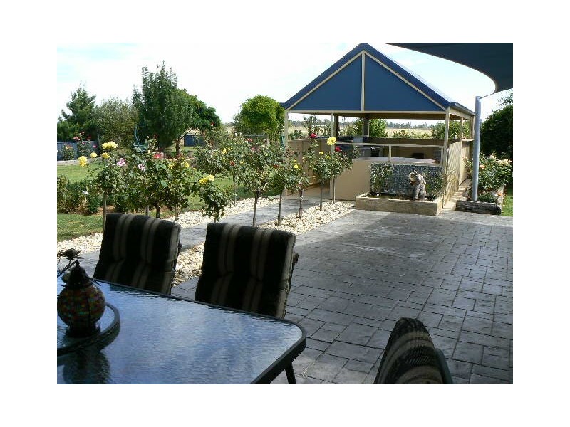 46 Brecon Court, Echuca VIC 3564