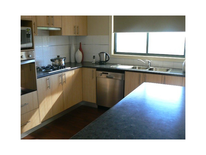 69 Eyre St, Echuca VIC 3564