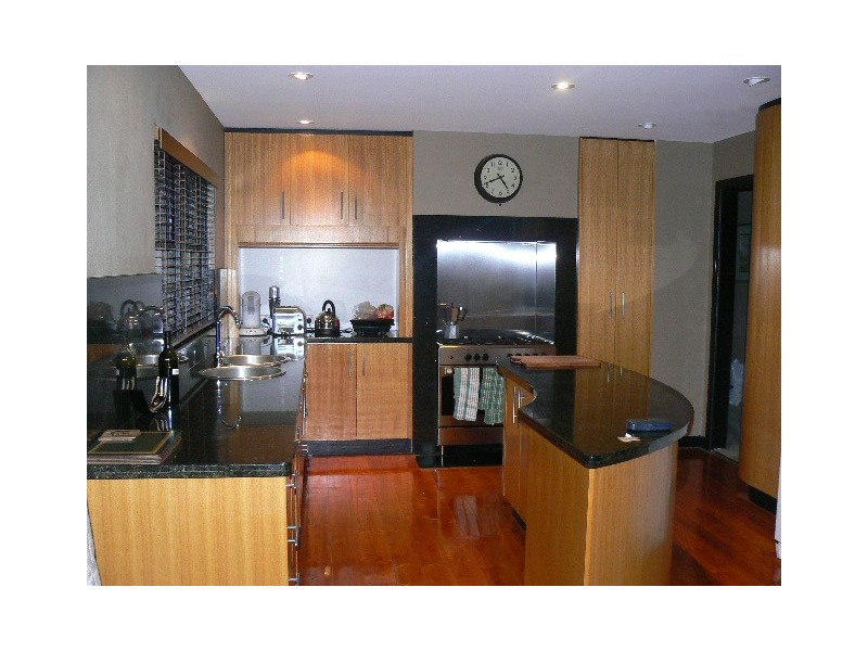 209 McKinlay St, Echuca VIC 3564