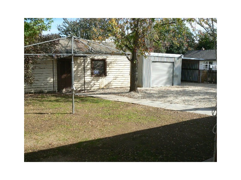 65 Hovell St, Echuca VIC 3564