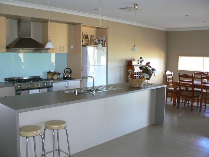 7 SILVER GUM PLACE, Moama NSW 2731