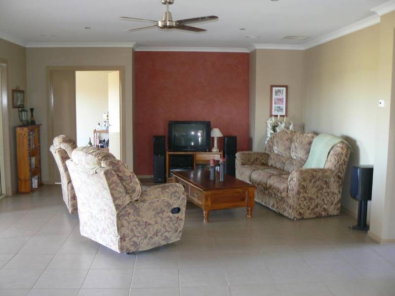 7 SILVER GUM PLACE, Moama NSW 2731