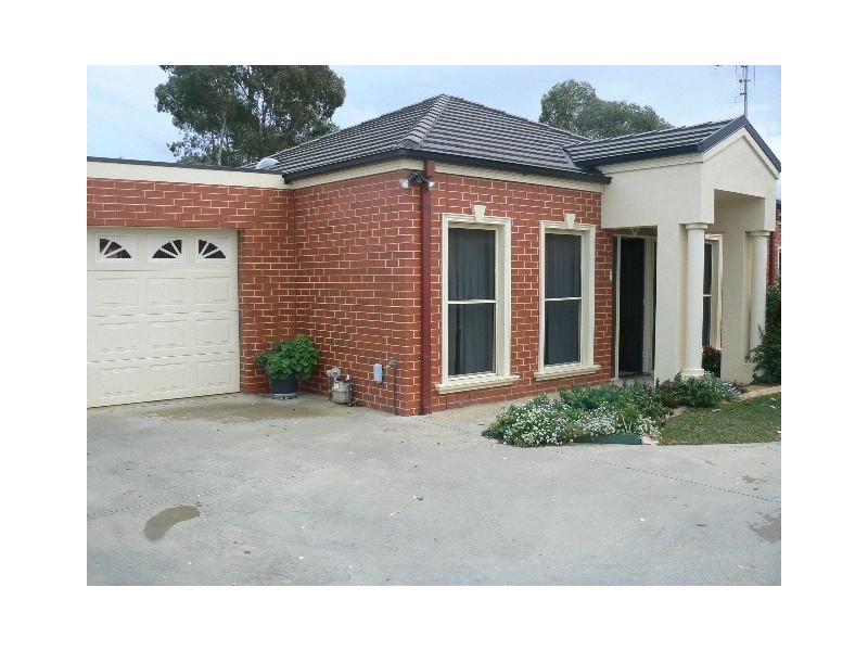 3/23 Hare Street, Echuca VIC 3564