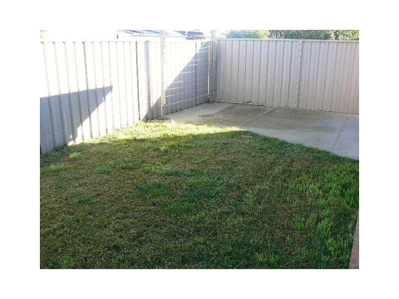 3/92 Service St, Echuca VIC 3564