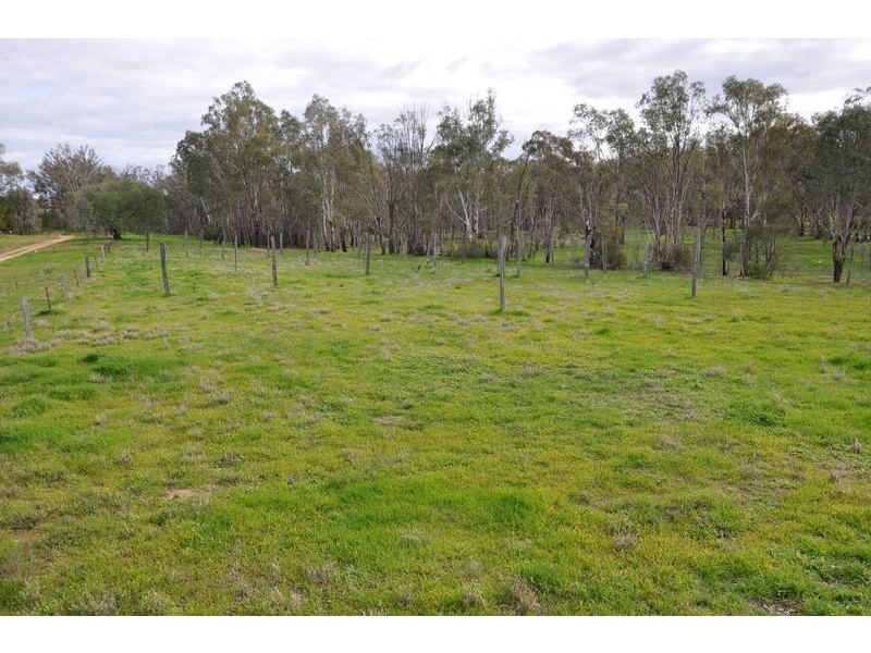 Lot 2, 430 Campaspe Esplanade, Echuca VIC 3564