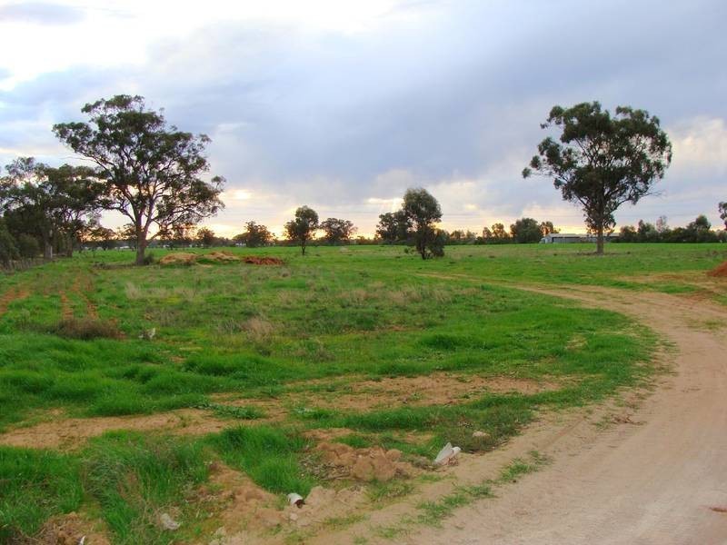 6 Cobb Highway, Echuca VIC 3564