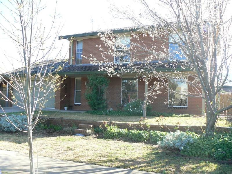 22 Hillview Avenue, Moama NSW 2731