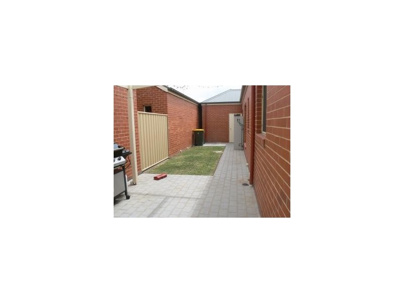 21b Chanter St, Moama NSW 2731