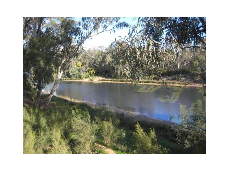2A Perricoota Rd, Echuca VIC 3564