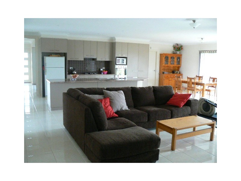 9 Burgundy Crt, Moama NSW 2731