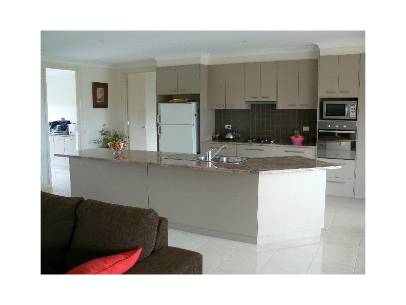 9 Burgundy Crt, Moama NSW 2731