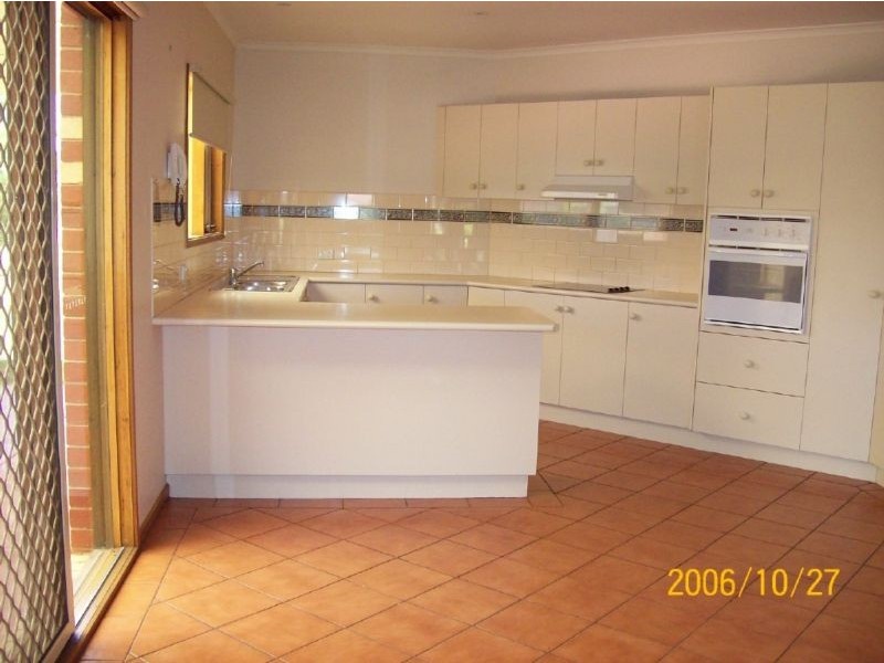 2 Julia Crt, Moama NSW 2731